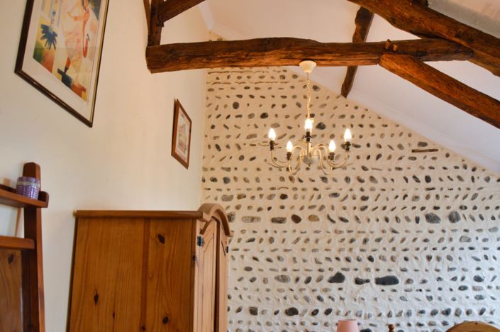 Image No.18-8 Bed House for sale