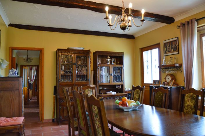 Image No.23-8 Bed House for sale