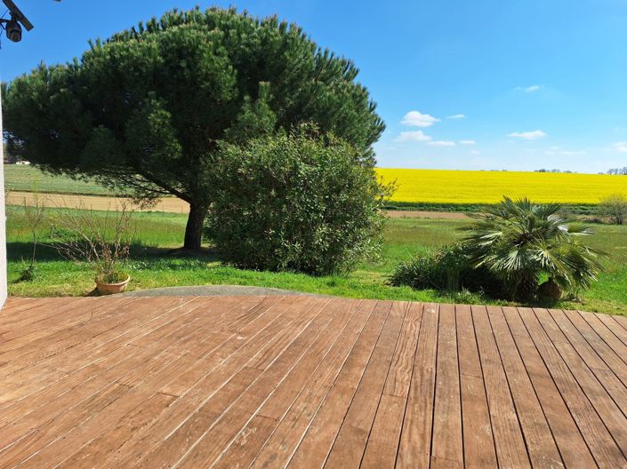 Image No.2-4 Bed House for sale