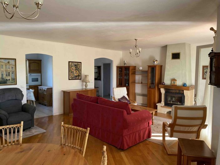 Image No.5-3 Bed House for sale