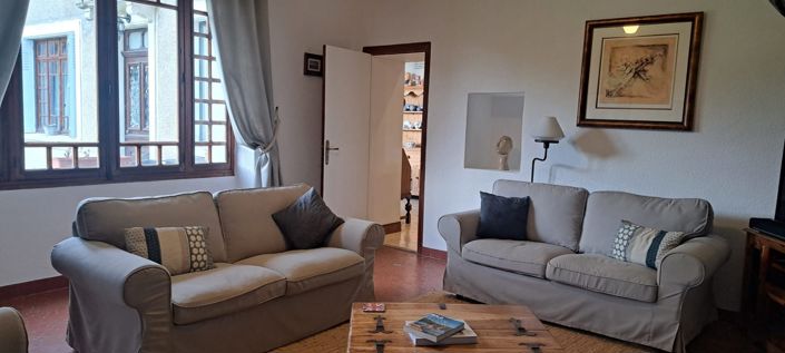 Image No.15-5 Bed House for sale