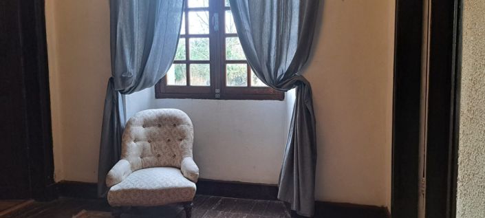 Image No.33-5 Bed House for sale