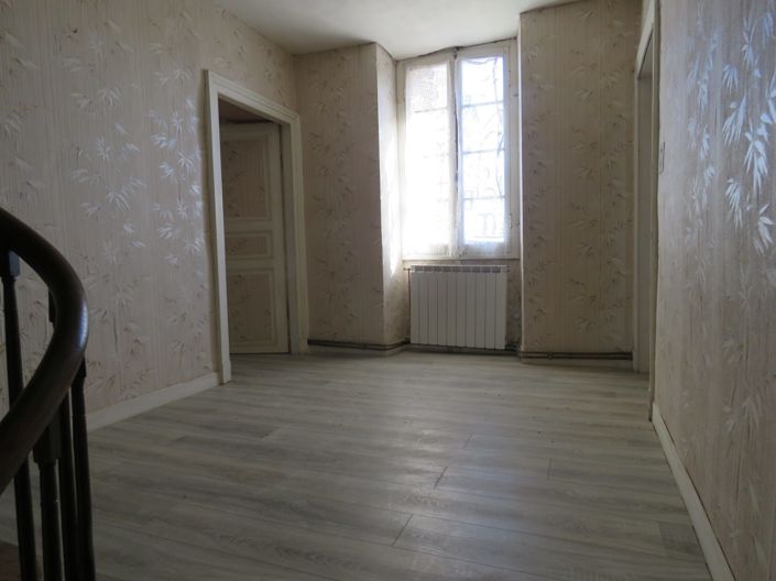 Image No.30-2 Bed House for sale