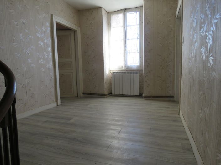 Image No.31-2 Bed House for sale