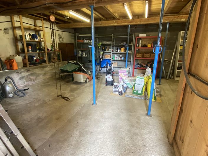 Image No.14-7 Bed House for sale