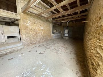 maison-8-pieces-mirande-32300-1743691357-vm39