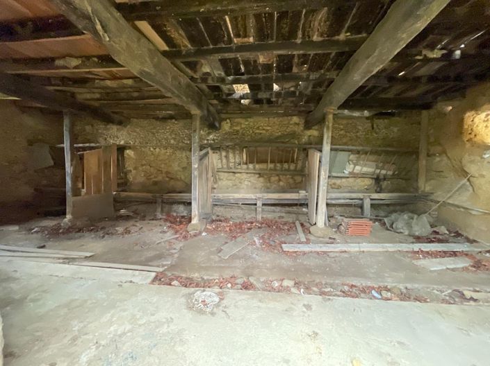 Image No.22-4 Bed House for sale