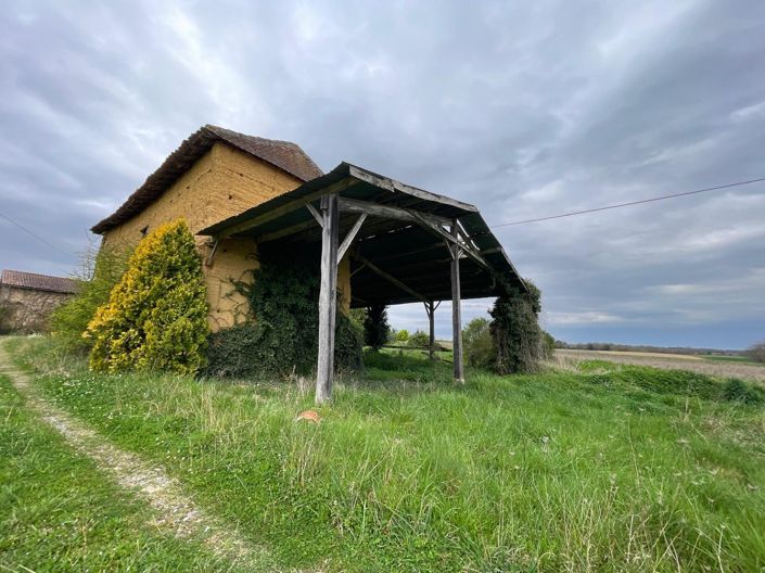 Image No.40-4 Bed House for sale