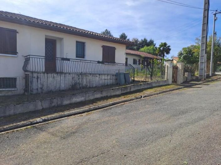 Image No.6-2 Bed Villa for sale