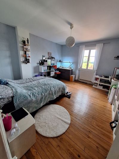 Image No.14-6 Bed House for sale