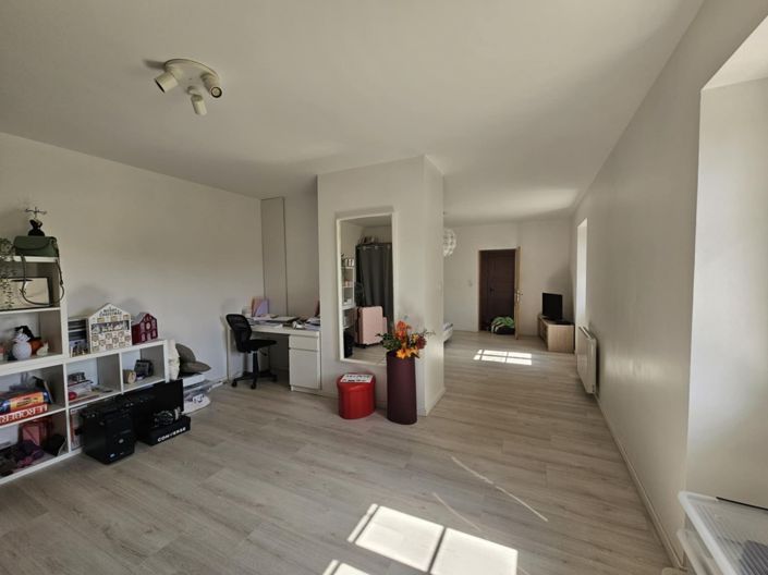 Image No.58-6 Bed House for sale