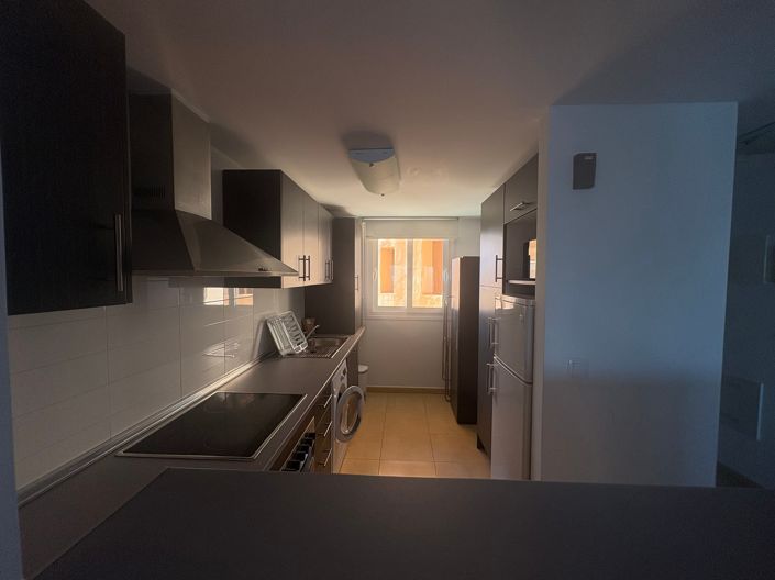 Image No.8-2 Bed Apartment for sale