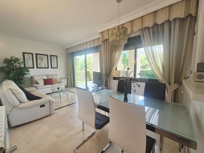 Image No.10-3 Bed Apartment for sale