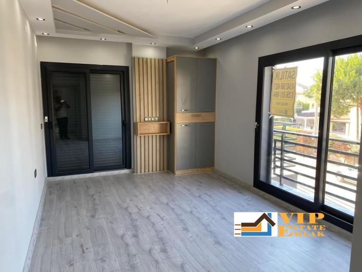 Image No.13-4 Bed Villa / Detached for sale