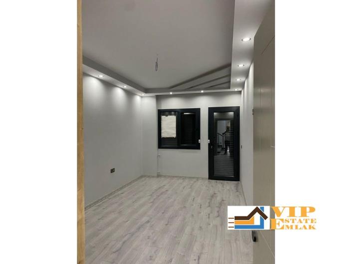 Image No.14-4 Bed Villa / Detached for sale