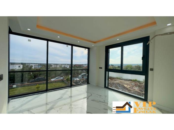 Image No.5-5 Bed Villa / Detached for sale