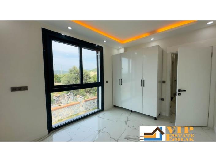 Image No.21-5 Bed Villa / Detached for sale