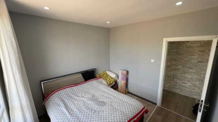 Image No.15-5 Bed Bungalow for sale