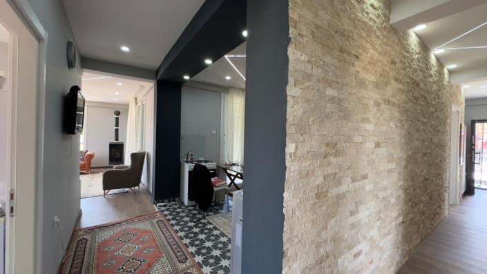 Image No.24-5 Bed Bungalow for sale