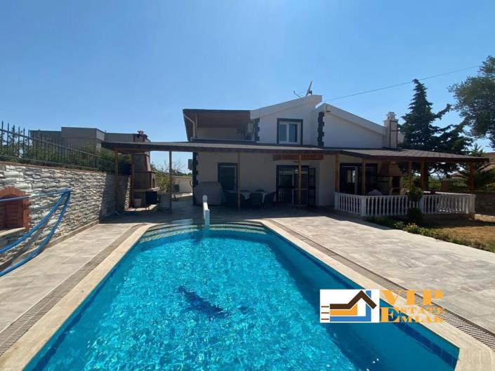 Image No.2-4 Bed Villa / Detached for sale