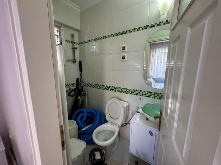 Image No.24-3 Bed Villa / Detached for sale