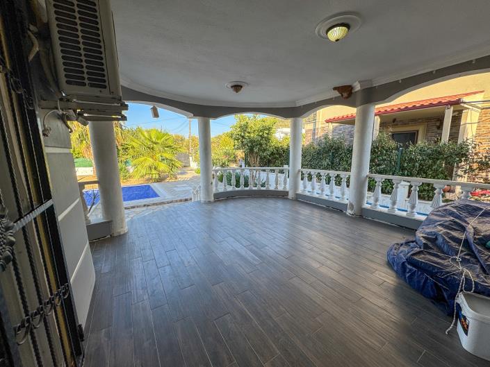 Image No.39-3 Bed Villa / Detached for sale