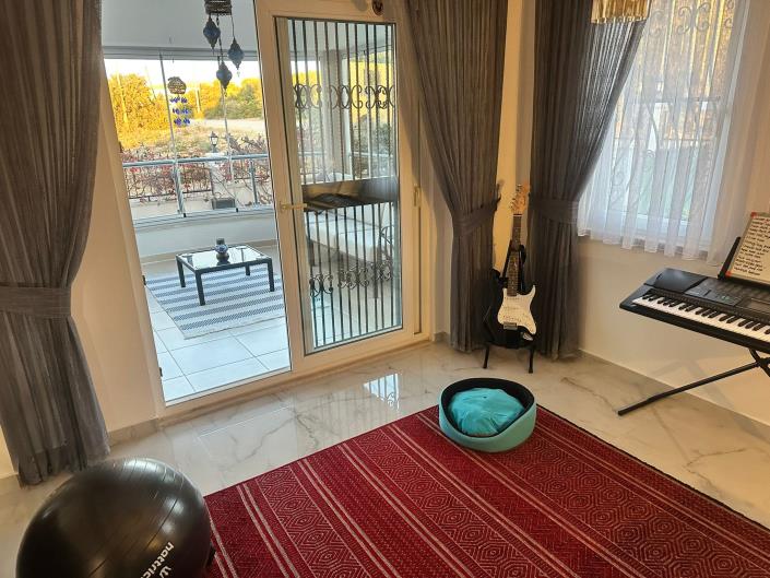 Image No.16-4 Bed Villa / Detached for sale