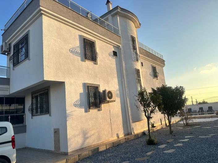 Image No.55-4 Bed Villa / Detached for sale