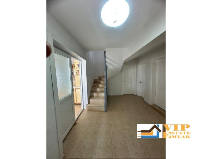 Image No.5-5 Bed Villa / Detached for sale