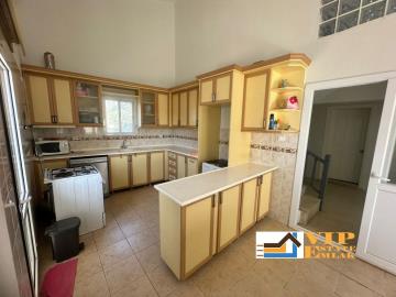 5989ef05-060d-4b12-a46d-c7fcce4db541