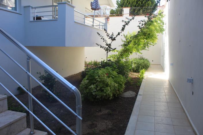 Image No.18-2 Bed Apartment for sale