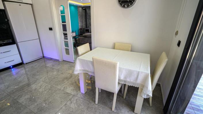 Image No.23-3 Bed Bungalow for sale