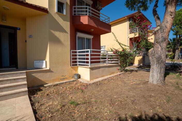 Image No.16-3 Bed Semi-Detached for sale