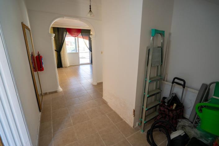 Image No.26-3 Bed Semi-Detached for sale