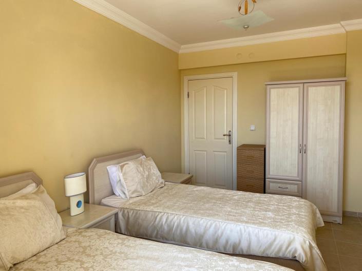 Image No.17-2 Bed Apartment for sale