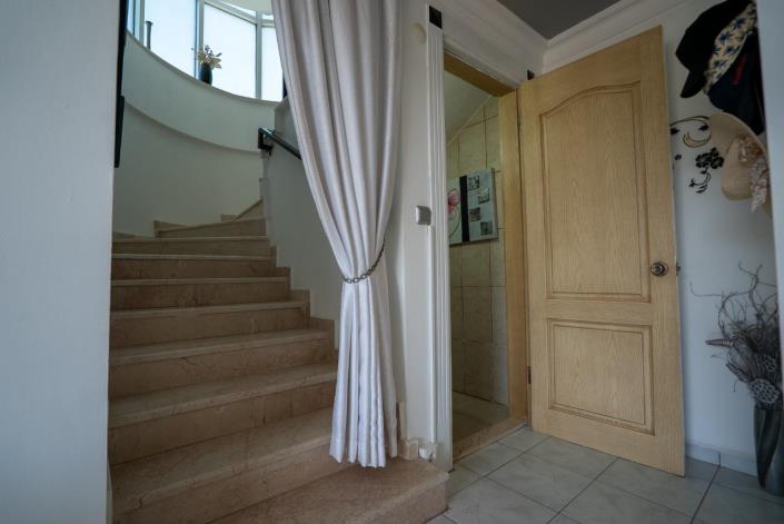 Image No.18-5 Bed House/Villa for sale
