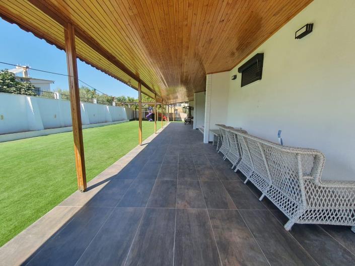 Image No.11-9 Bed Villa / Detached for sale