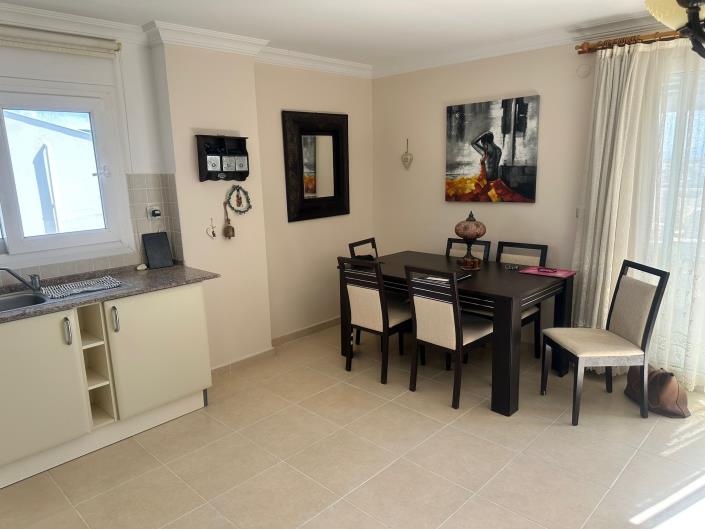 Image No.37-3 Bed Duplex for sale