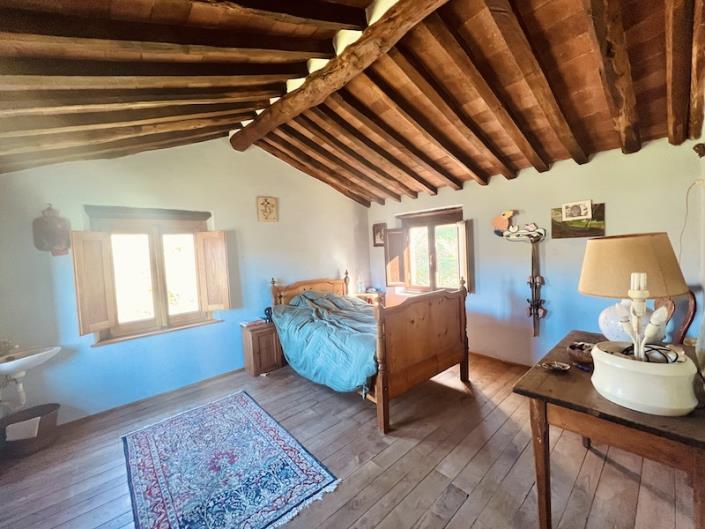 Image No.26-3 Bed Country House for sale