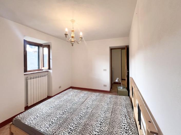 Image No.11-4 Bed Village House for sale