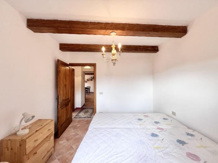 Image No.20-4 Bed Village House for sale