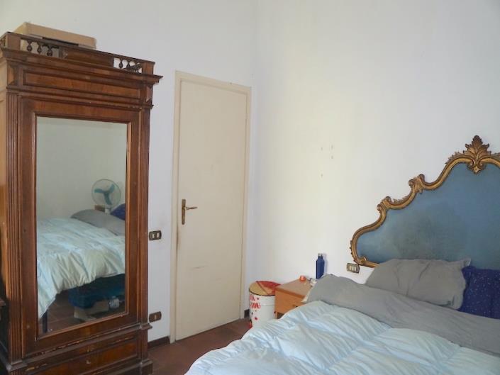 Image No.37-5 Bed House for sale