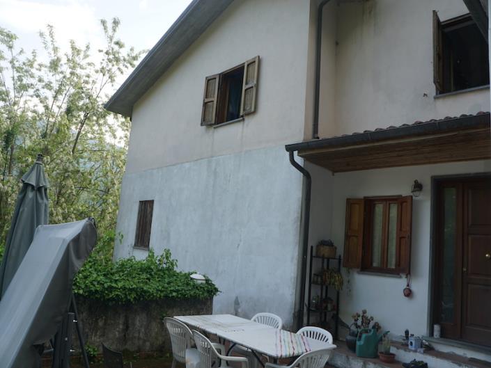 Image No.44-5 Bed House for sale