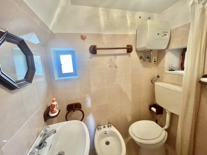 Image No.26-4 Bed Village House for sale