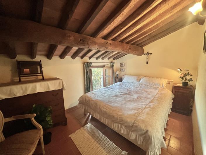 Image No.38-5 Bed Farmhouse for sale