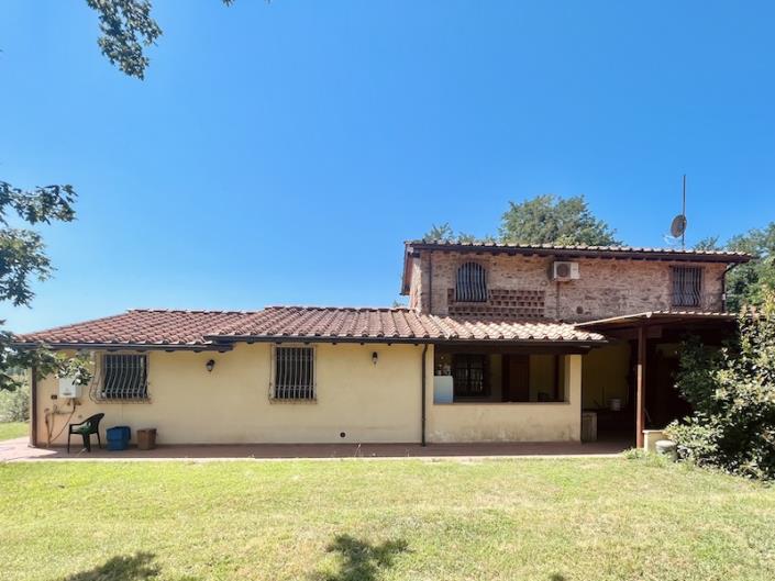 Image No.22-3 Bed Farmhouse for sale