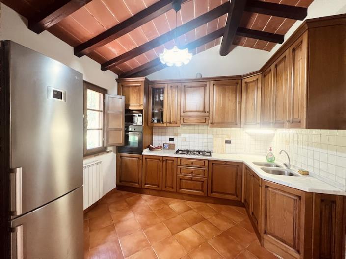 Image No.27-3 Bed Farmhouse for sale