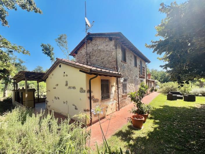 Image No.7-3 Bed Farmhouse for sale