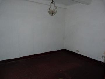 bedroom-first-floor