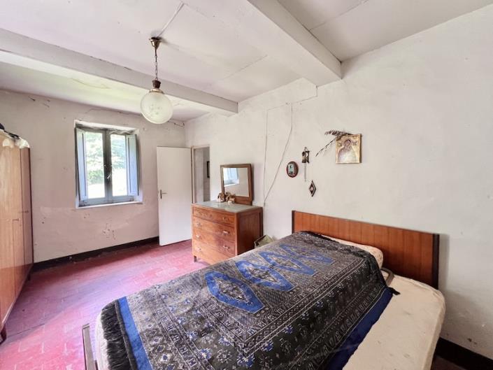 Image No.7-3 Bed House for sale